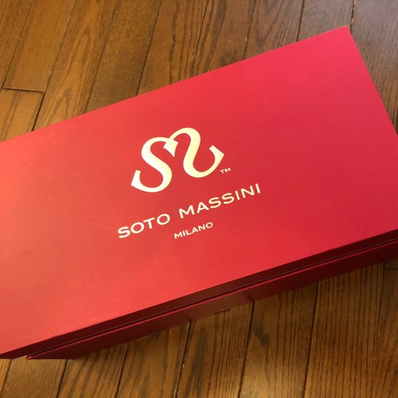 Soto Massini Black Flats - brand new and unworn - Picture 10 of 13